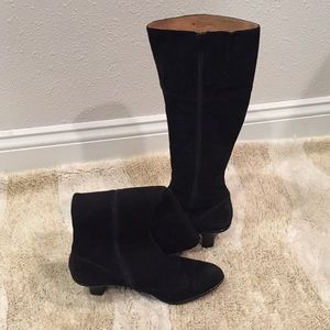 Ladies black suede boots